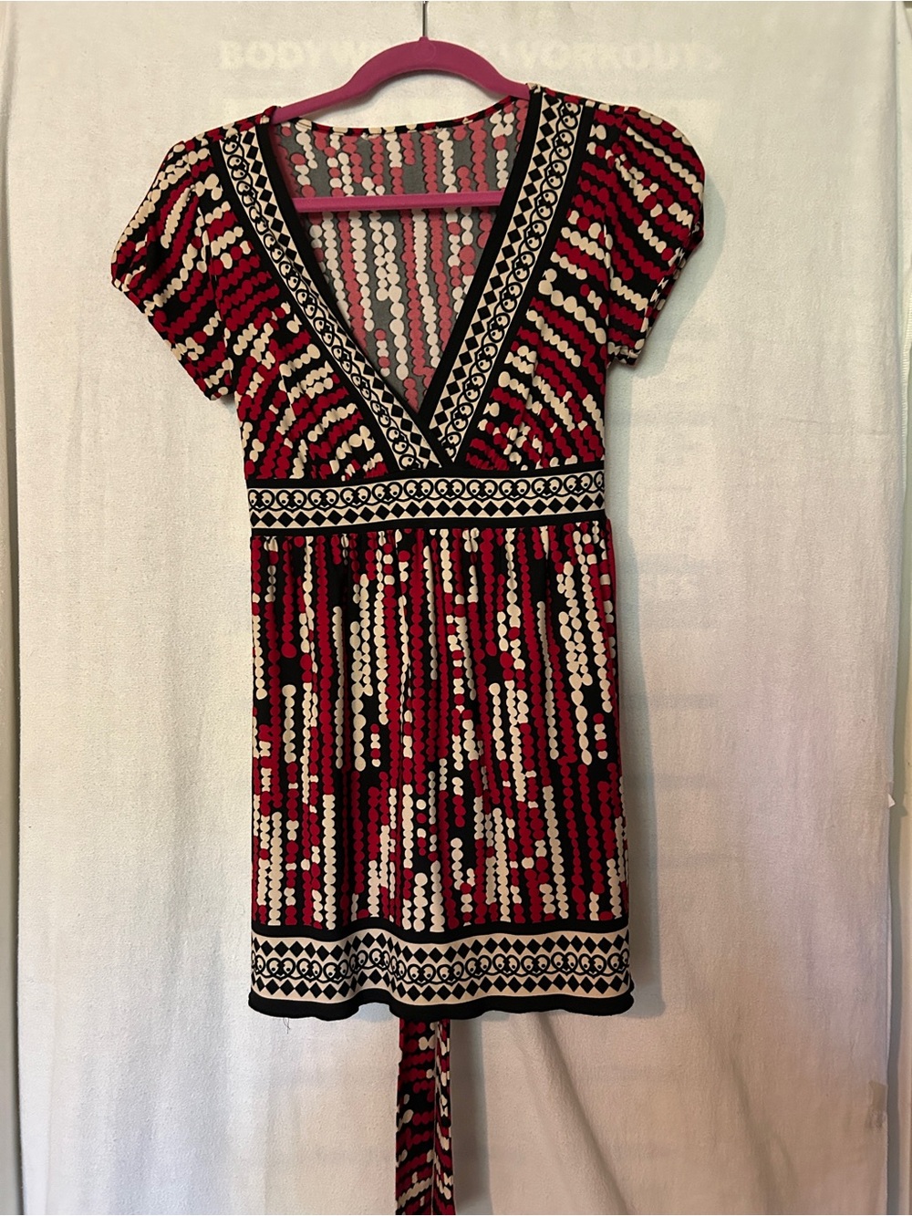 White House Black Market Red, Black & Cream Patterned V-Neck
